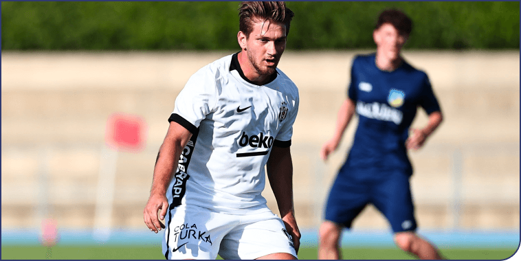 Beşiktaş player running during training